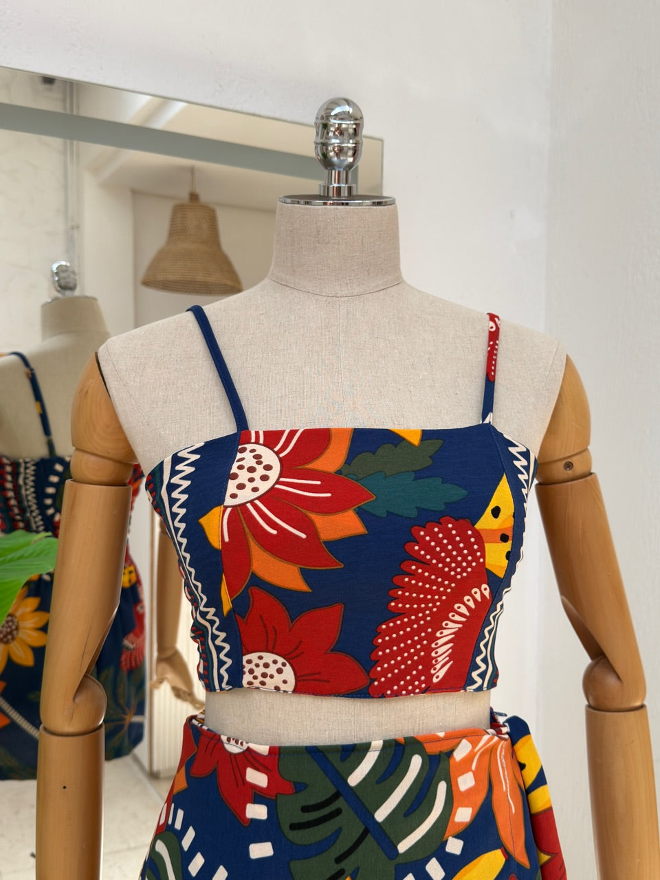 Cropped Dani - Tropical azul