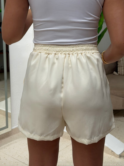 Short Social - Offwhite